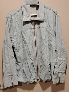 Bill Blass Light Wash Denim Zip-Front Jacket - Women